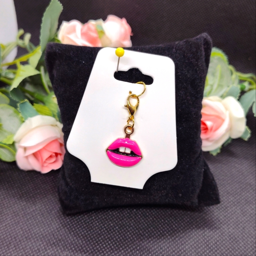 Pink Lips Lobster Claw clasp Purse Charm Bag Charm Zipper pull New